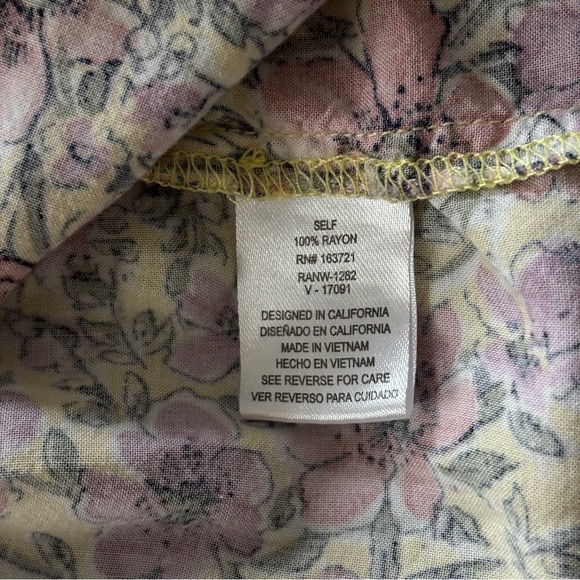 BeBop Long Sleeve Floral Dress - Multicolor - Picture 11 of 16